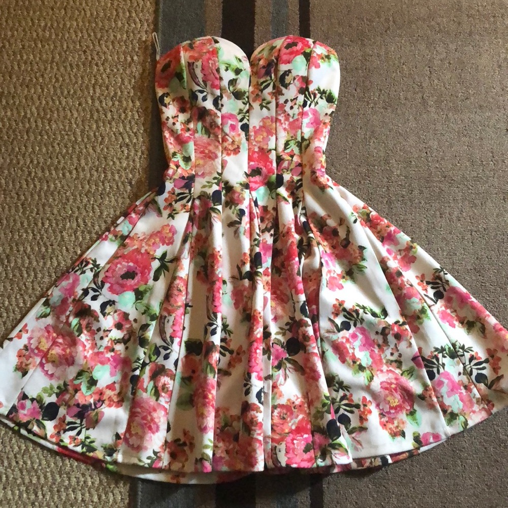 Windsor Floral Strapless Dress